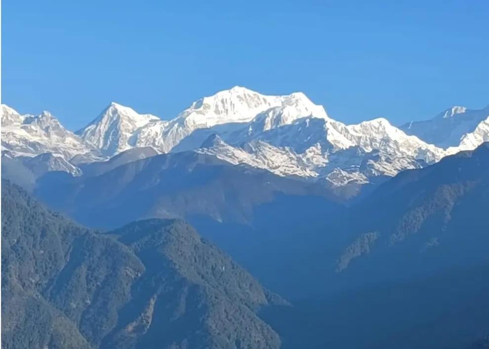Ifseen Villa Pelling Exterior photo